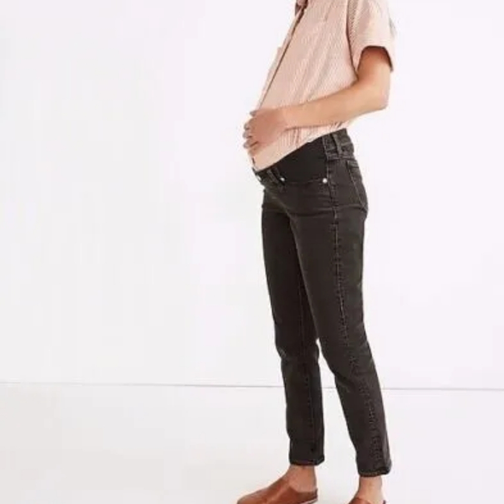 Madewell maternity vintage straight jeans lunar Grey color size 25